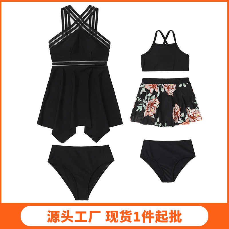 Damen Strandbekleidungs-Set mit floralen Mustern und raffiniertem Schnitt W&W